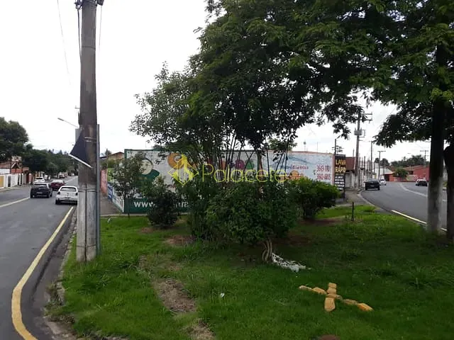 Terreno à venda, no bairro Crispim em Pindamonhangaba