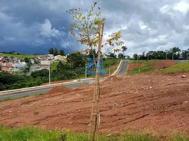 Terreno com 315m², à venda, no bairro Jardim Santa Filomena em Itatiba