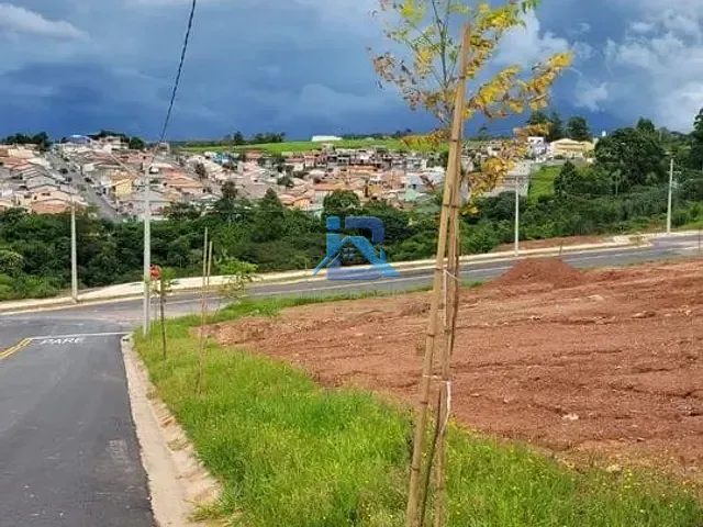Terreno com 315m², à venda, no bairro Jardim Santa Filomena em Itatiba
