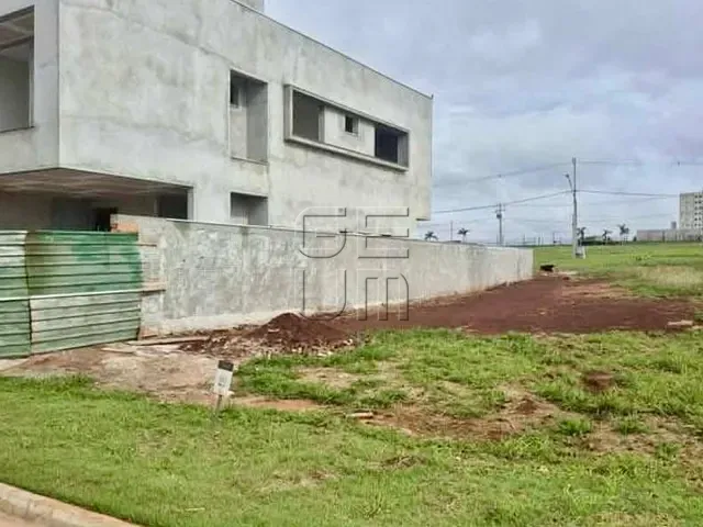 Terreno com 318m², à venda, no bairro Jardim Morumbi em Londrina