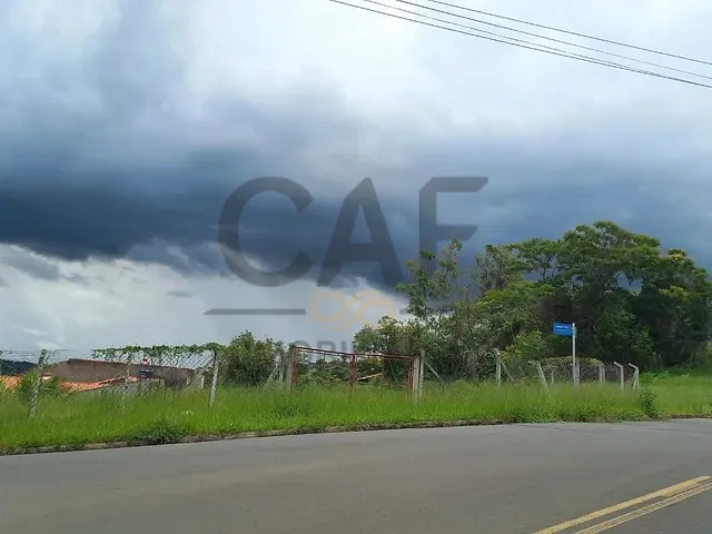 Terreno com 1850m², à venda, no bairro Capela de Santo Antônio em Jaguariúna