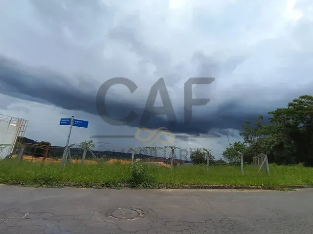 Terreno com 1850m², à venda, no bairro Capela de Santo Antônio em Jaguariúna