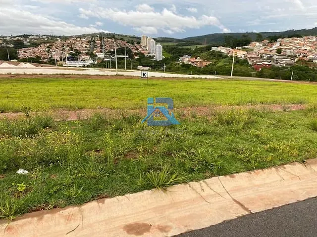 Terreno com 258m², à venda, no bairro Jardim Santa Filomena em Itatiba