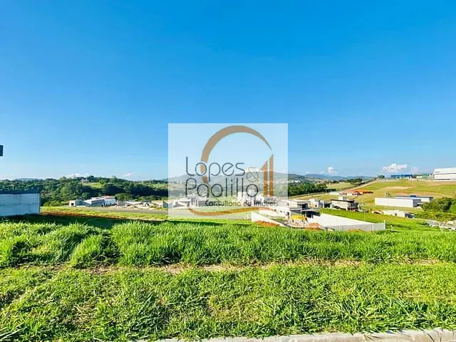 Terreno com 300m², à venda, no bairro Laranja Azeda em Atibaia
