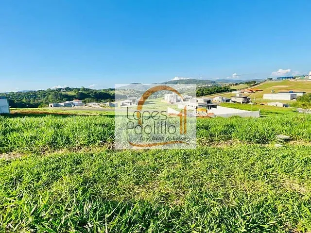 Terreno com 300m², à venda, no bairro Laranja Azeda em Atibaia