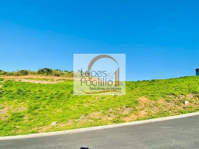 Terreno com 300m², à venda, no bairro Laranja Azeda em Atibaia