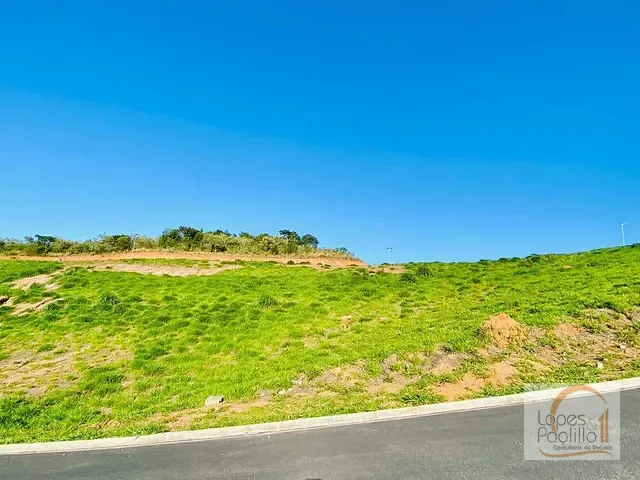 Terreno com 300m², à venda, no bairro Laranja Azeda em Atibaia