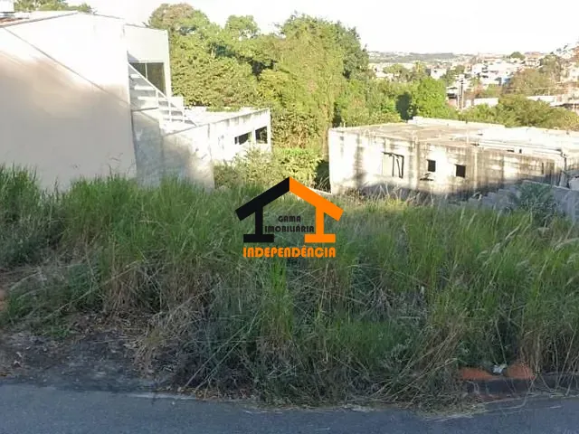 Terreno com 267m², à venda, no bairro Jardim Verona em Itatiba