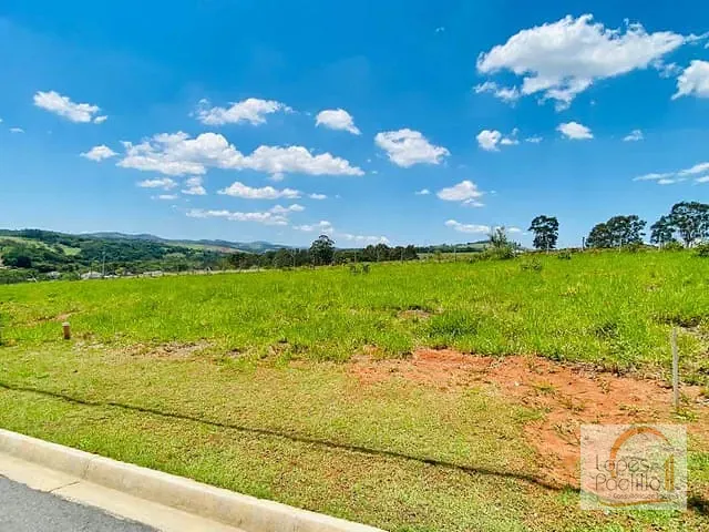 Terreno com 360m², à venda, no bairro Cachoeira em Atibaia