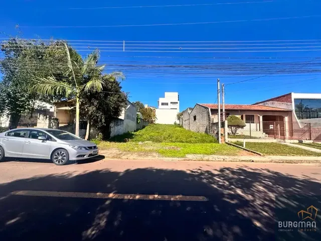 Terreno com 440m², à venda, no bairro Guaíra em Curitiba