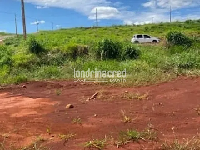 Terreno com 256m², à venda, no bairro Gleba Simon Frazer em Londrina