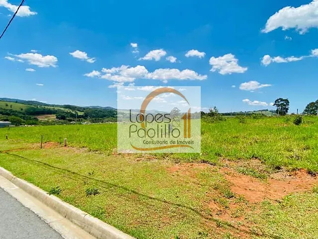 Terreno com 360m², à venda, no bairro Cachoeira em Atibaia