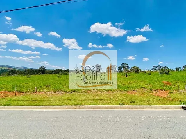 Terreno com 360m², à venda, no bairro Cachoeira em Atibaia