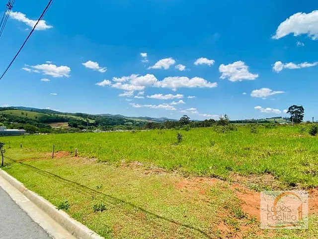 Terreno com 360m², à venda, no bairro Cachoeira em Atibaia