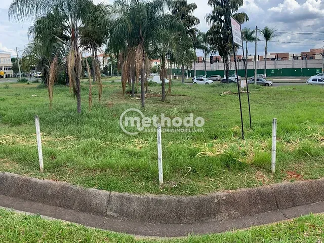 Terreno com 3873m², à venda ou para alugar, no bairro Loteamento Center Santa Genebra em Campinas