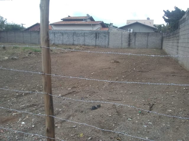 Terreno com 254m², à venda, no bairro Vitória Vale II em Pindamonhangaba