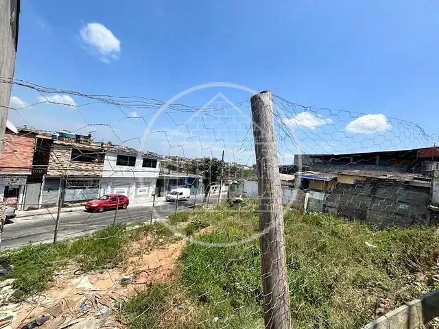 Terreno com 260m², à venda, no bairro Jardim Myrna em São Paulo