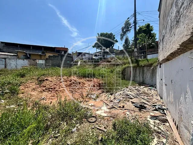 Terreno com 260m², à venda, no bairro Jardim Myrna em São Paulo