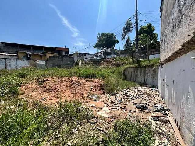 Terreno com 260m², à venda, no bairro Jardim Myrna em São Paulo