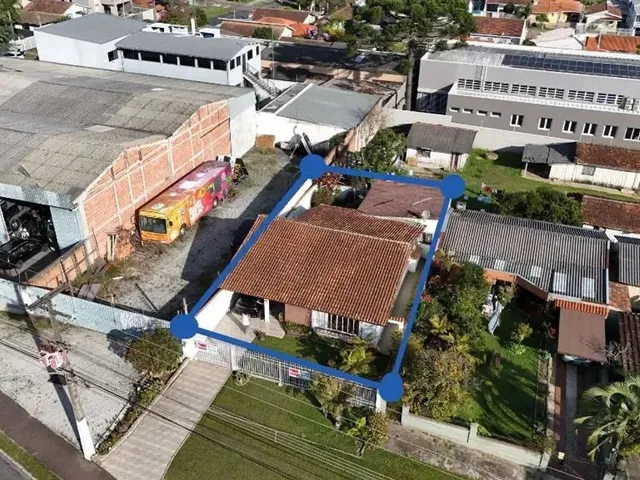 Terreno à venda, no bairro Mossunguê em Curitiba