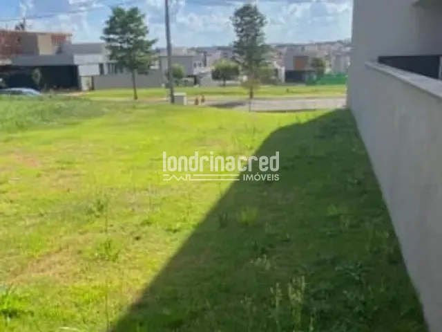 Terreno com 257m², à venda, no bairro Gleba Simon Frazer em Londrina