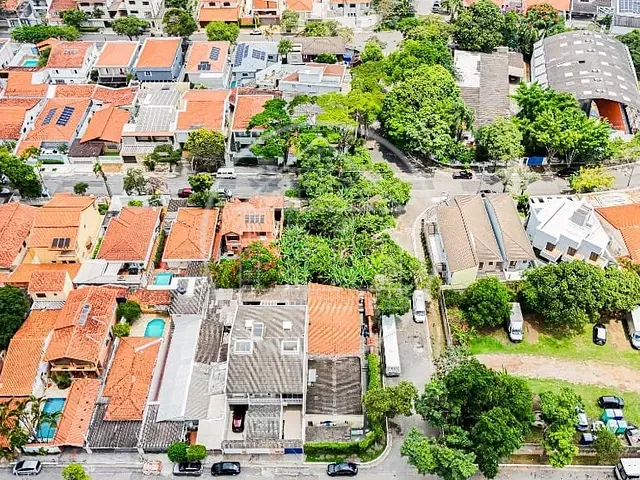 Terreno com 442m², à venda, no bairro Jardim Campo Grande em São Paulo