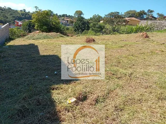 Terreno com 461m², à venda, no bairro Guaxinduva em Bom Jesus dos Perdões