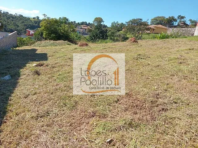 Terreno com 461m², à venda, no bairro Guaxinduva em Bom Jesus dos Perdões
