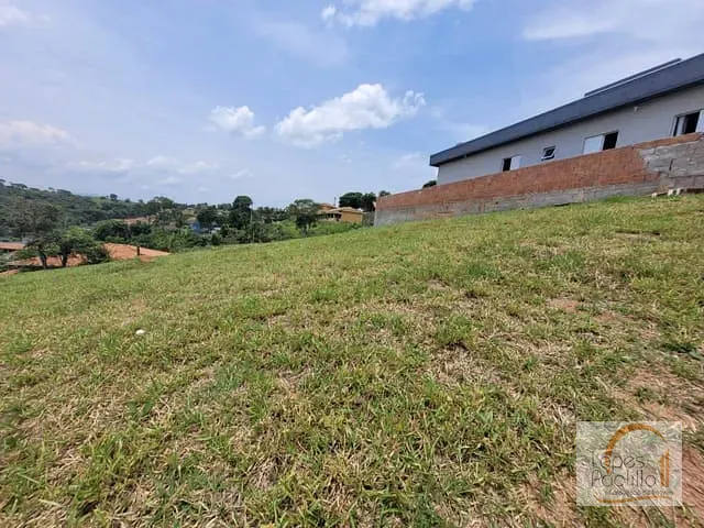Terreno com 461m², à venda, no bairro Guaxinduva em Bom Jesus dos Perdões