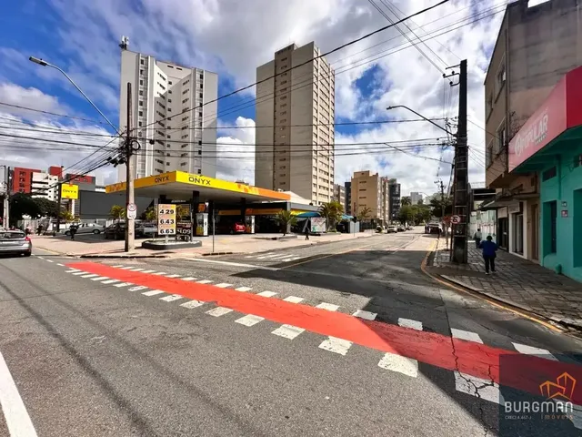 Terreno com 827m², à venda, no bairro Alto da Glória em Curitiba