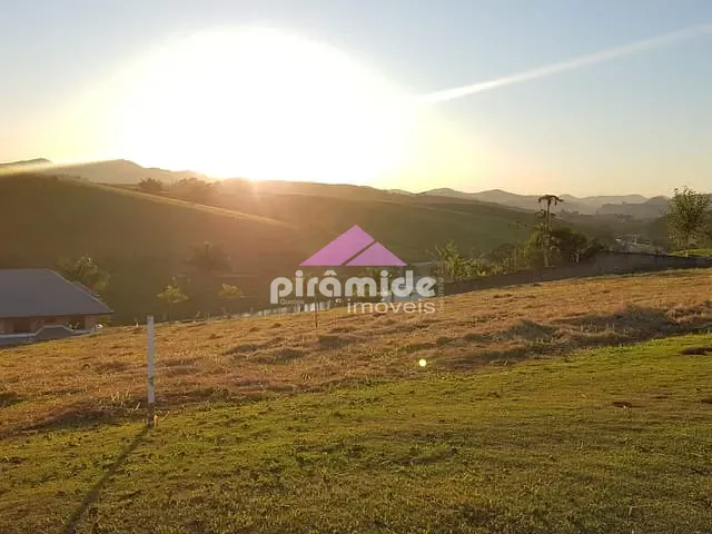 Terreno com 1035m², à venda, no bairro Zona Rural em Paraibuna