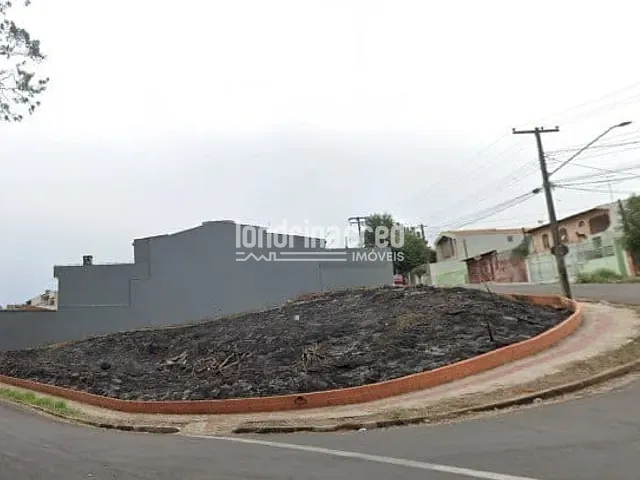 Terreno com 685m², à venda, no bairro Jardim Sumaré em Londrina