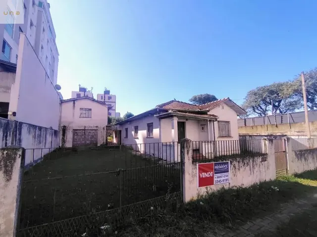 Terreno com 568m², à venda, no bairro Capão Raso em Curitiba