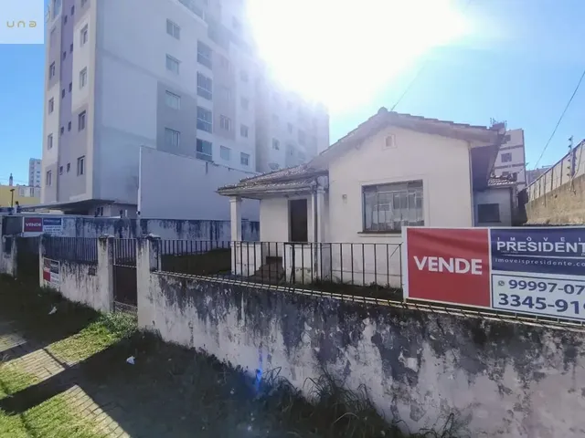 Terreno com 568m², à venda, no bairro Capão Raso em Curitiba