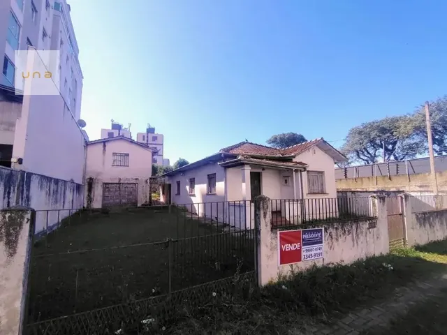 Terreno com 568m², à venda, no bairro Capão Raso em Curitiba