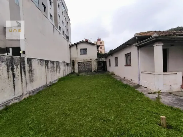 Terreno com 568m², à venda, no bairro Capão Raso em Curitiba