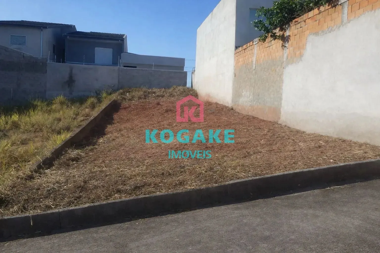 Terreno, 180 m² - Foto 1