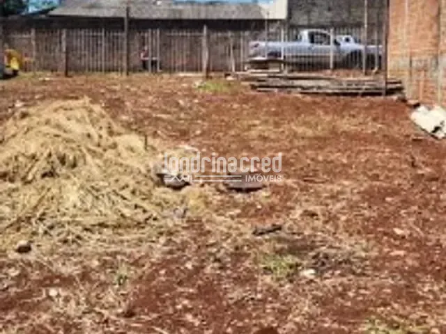 Terreno com 200m², à venda, no bairro Conjunto Habitacional Alexandre Urbanas em Londrina