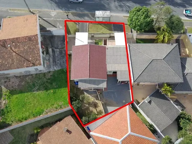 Terreno com 324m², à venda, no bairro São Francisco em Curitiba