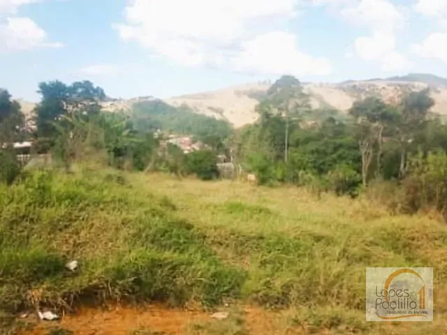 Terreno com 600m², à venda, no bairro Praça Mirante Santo Cruzeiro em Piracaia