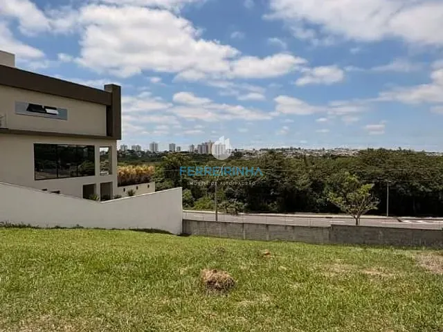 Terreno com 715m², à venda, no bairro Condomínio Reserva do Paratehy em São José dos Campos