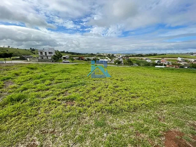 Terreno com 617m², à venda, no bairro Residencial Fazenda Santa Rosa - Fase 1 em Itatiba