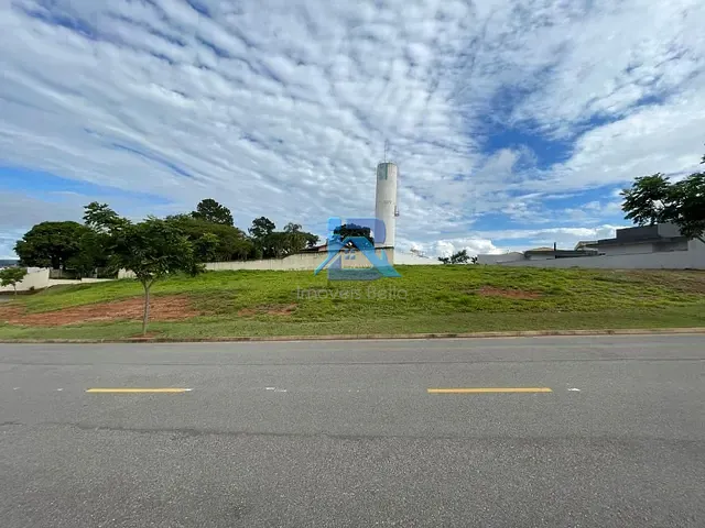 Terreno com 617m², à venda, no bairro Residencial Fazenda Santa Rosa - Fase 1 em Itatiba