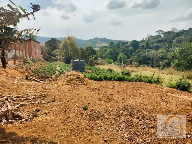Terreno com 1000m², à venda, no bairro Chácara Fernão Dias em Bragança Paulista
