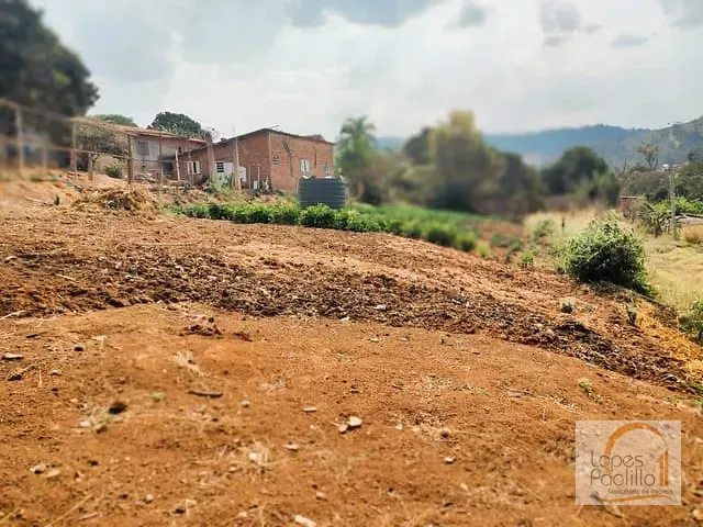 Terreno com 1000m², à venda, no bairro Chácara Fernão Dias em Bragança Paulista
