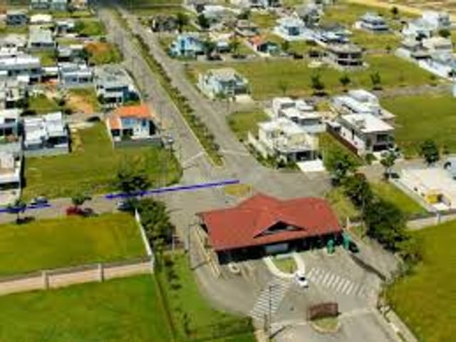 Terreno com 300m², à venda, no bairro Bairro do Grama em Caçapava