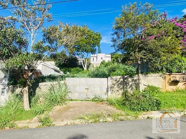 Terreno com 435m², à venda, no bairro Parque Arco Iris em Atibaia