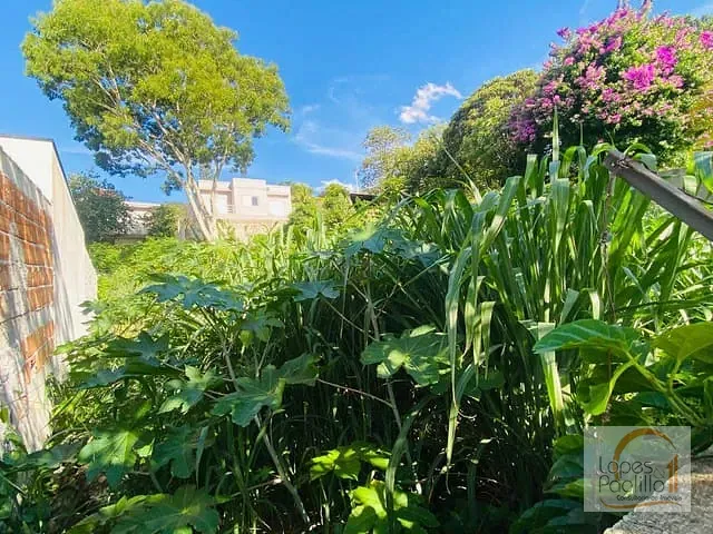 Terreno com 435m², à venda, no bairro Parque Arco Iris em Atibaia