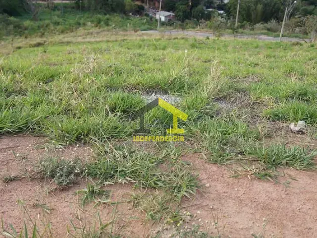 Terreno com 566m², à venda, no bairro Nova Itatiba em Itatiba