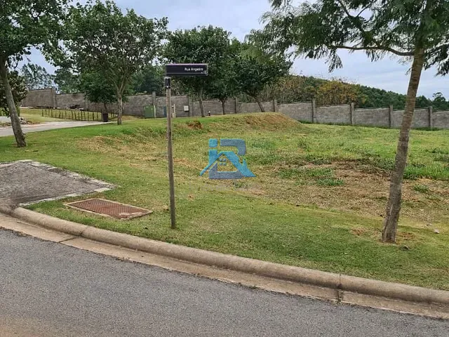 Terreno com 1355m², à venda, no bairro Capela do Barreiro em Itatiba